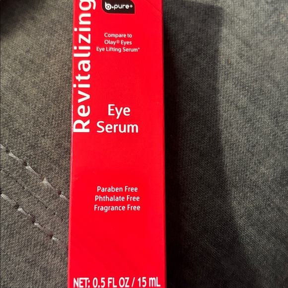 Revitalizing Hydrating Moisturizer - Red - Picture 2 of 3